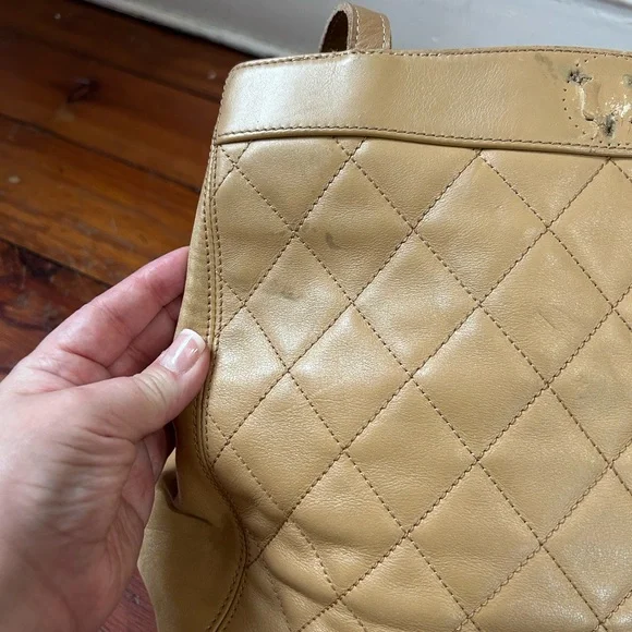 Chanel Beige Lambskin Leather Quilted Hand Bag(Damaged) - Picture 4 of 17